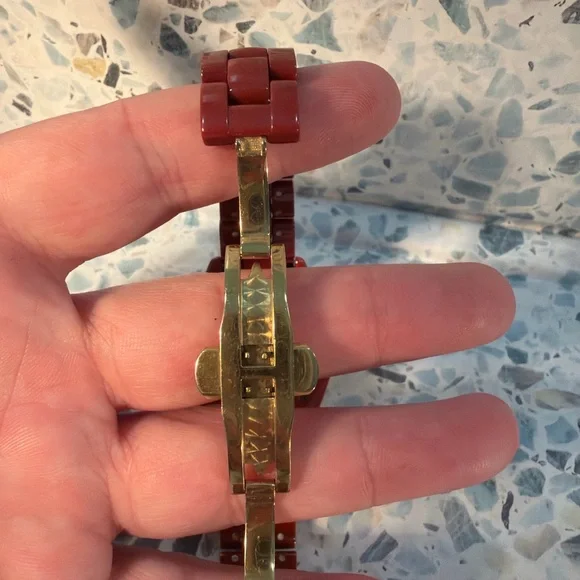 Isaac Mizrahi Live Red Ceramic Watch Gold Tone Accent Bracelet Style - Picture 5 of 6